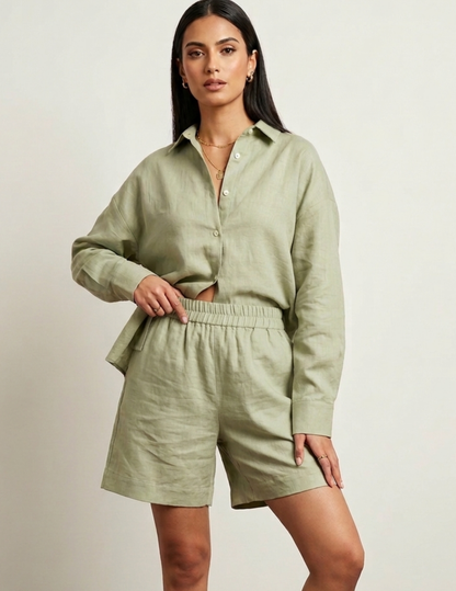 Woman wearing MIA Shorts made from a PDF sewing pattern with elastic waistband and practical pockets